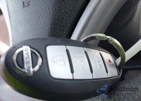 2015 Nissan Altima 2.5 S z USA, uszkodzony, nr VIN 1N4AL3AP4FN918649